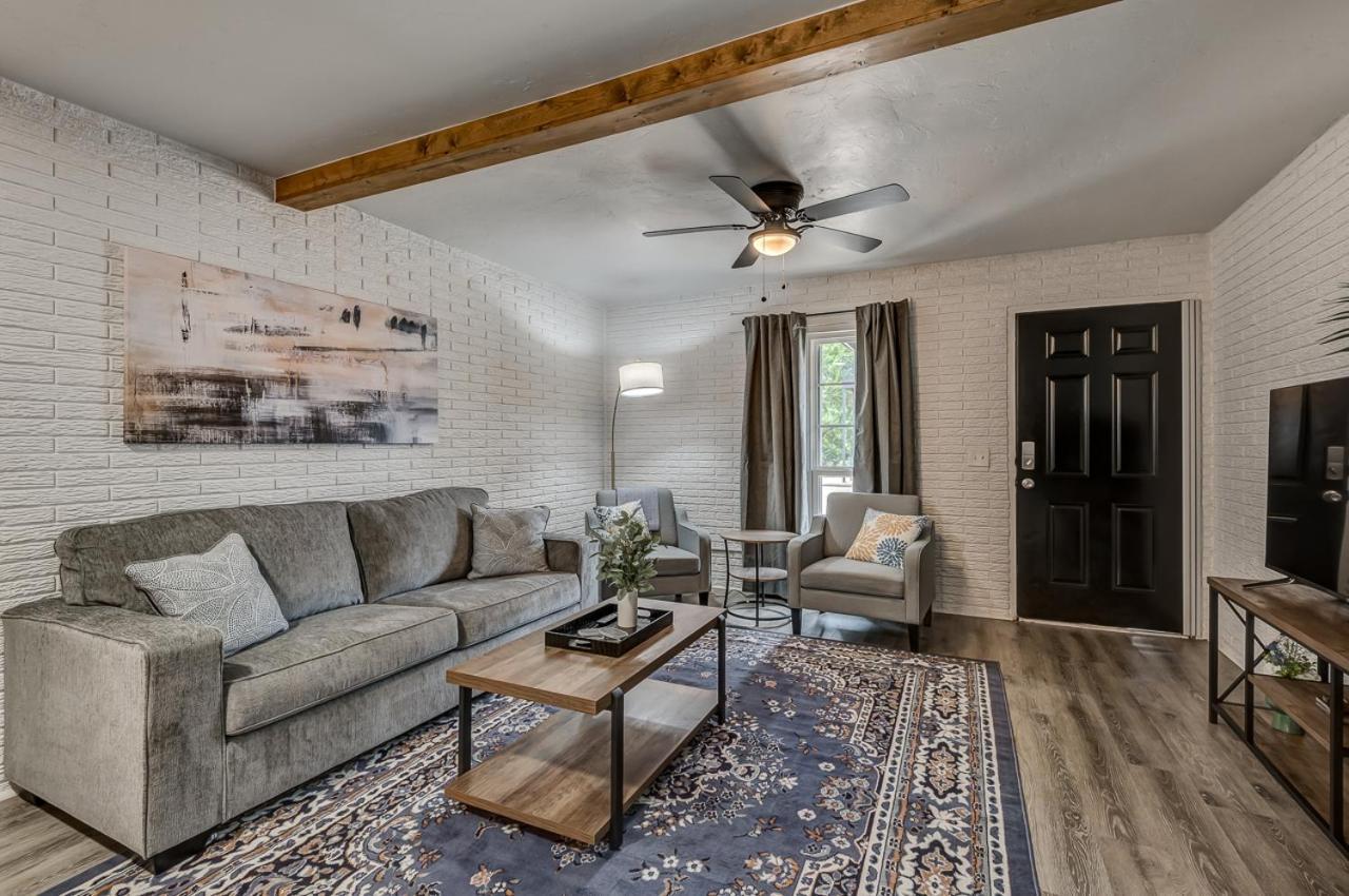 Lavish Style 2Br In Stillwater With Free Parking And Wifi Esterno foto